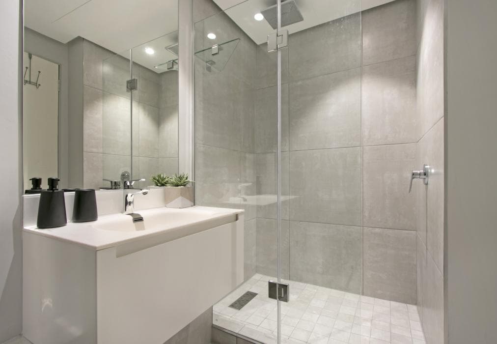 16 On Bree Unit 2810