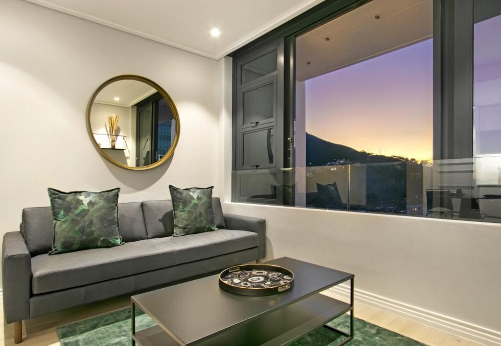 16 On Bree Unit 2810