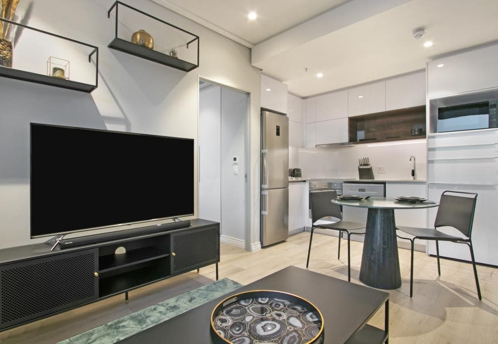 16 On Bree Unit 2810