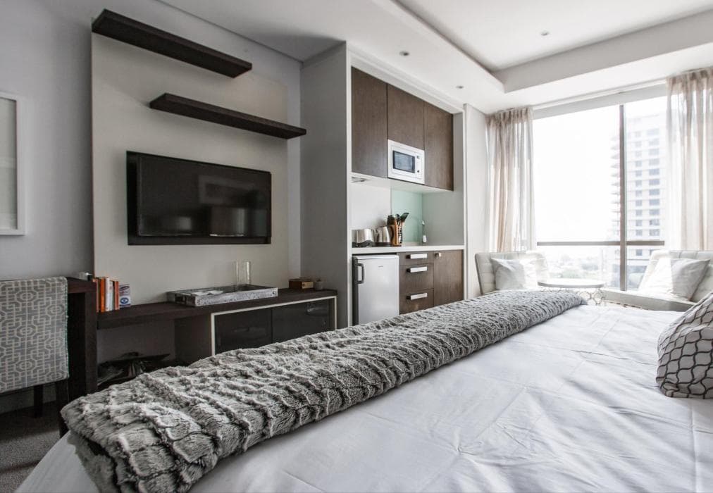 Skye Haven: Sandton Sky