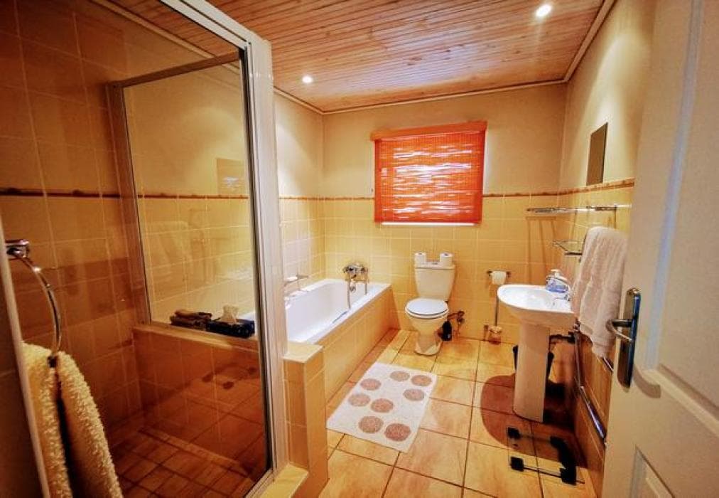 Bay Watch Beachfront Villa