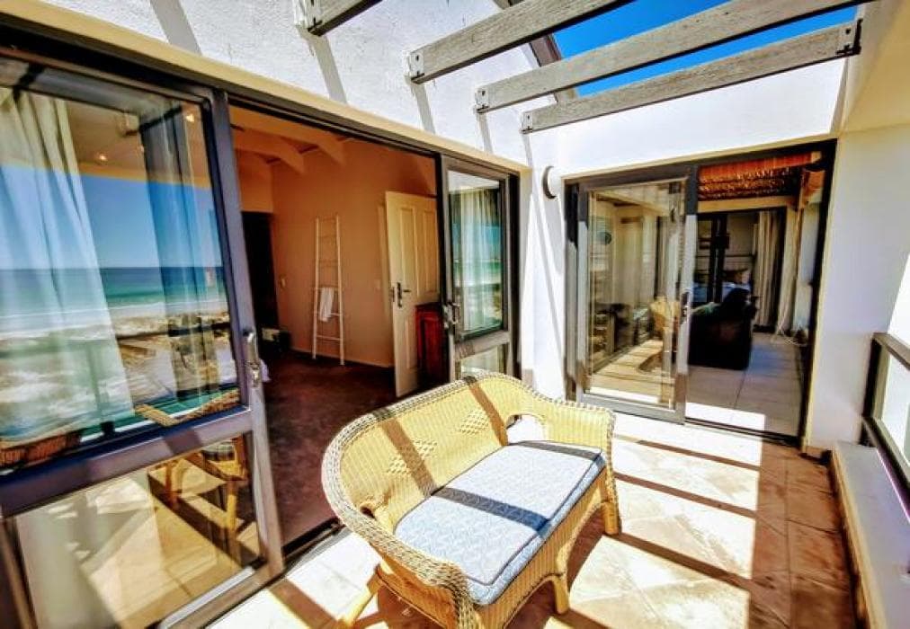 Bay Watch Beachfront Villa