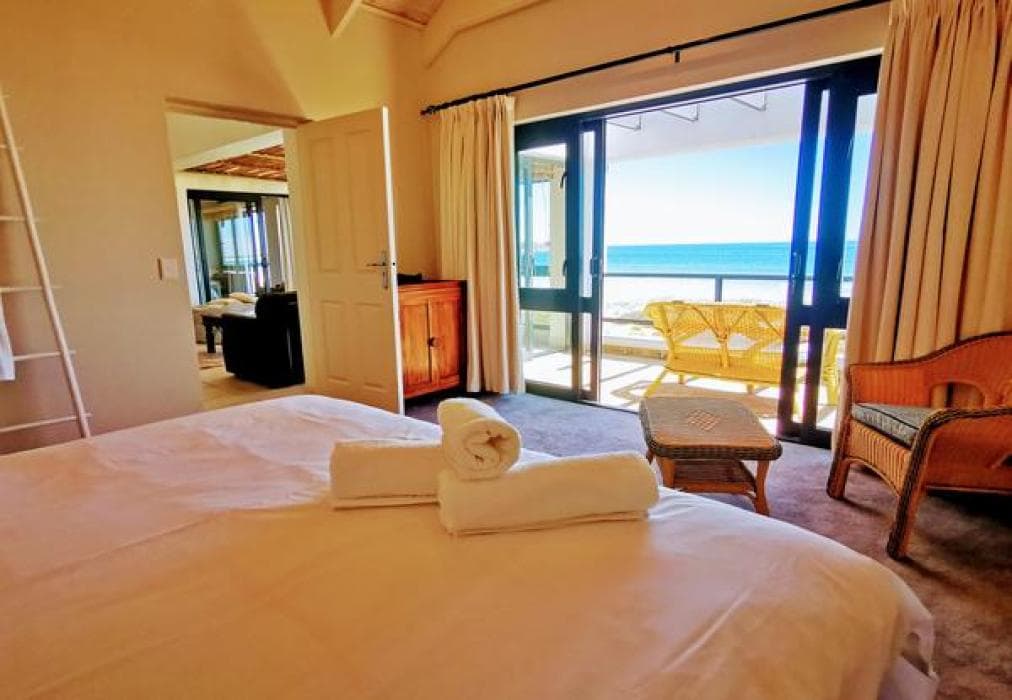 Bay Watch Beachfront Villa