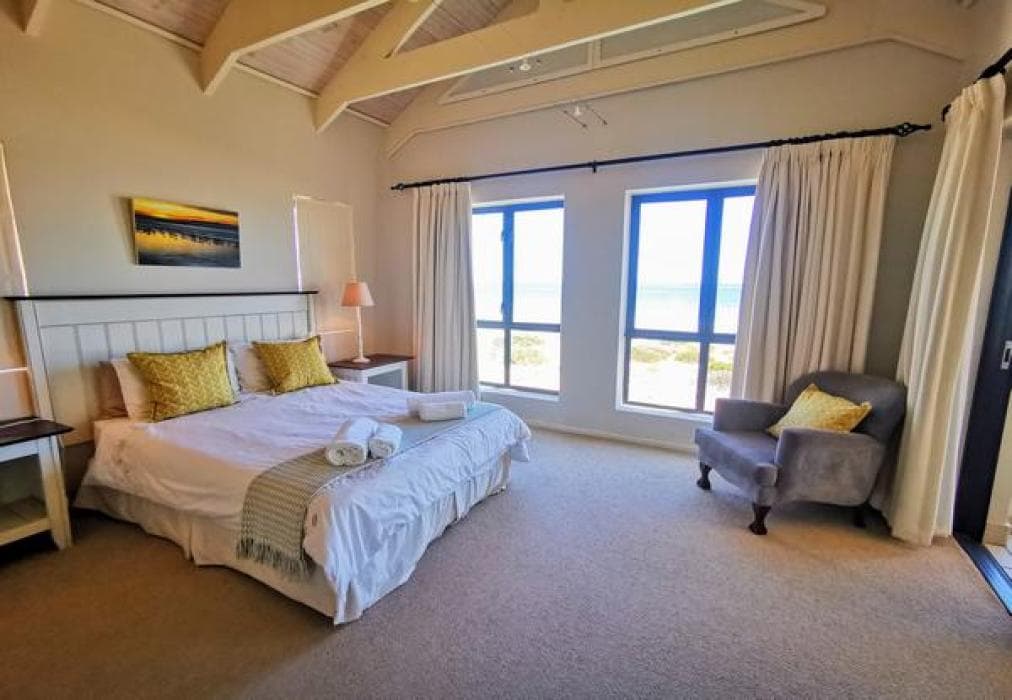 Bay Watch Beachfront Villa