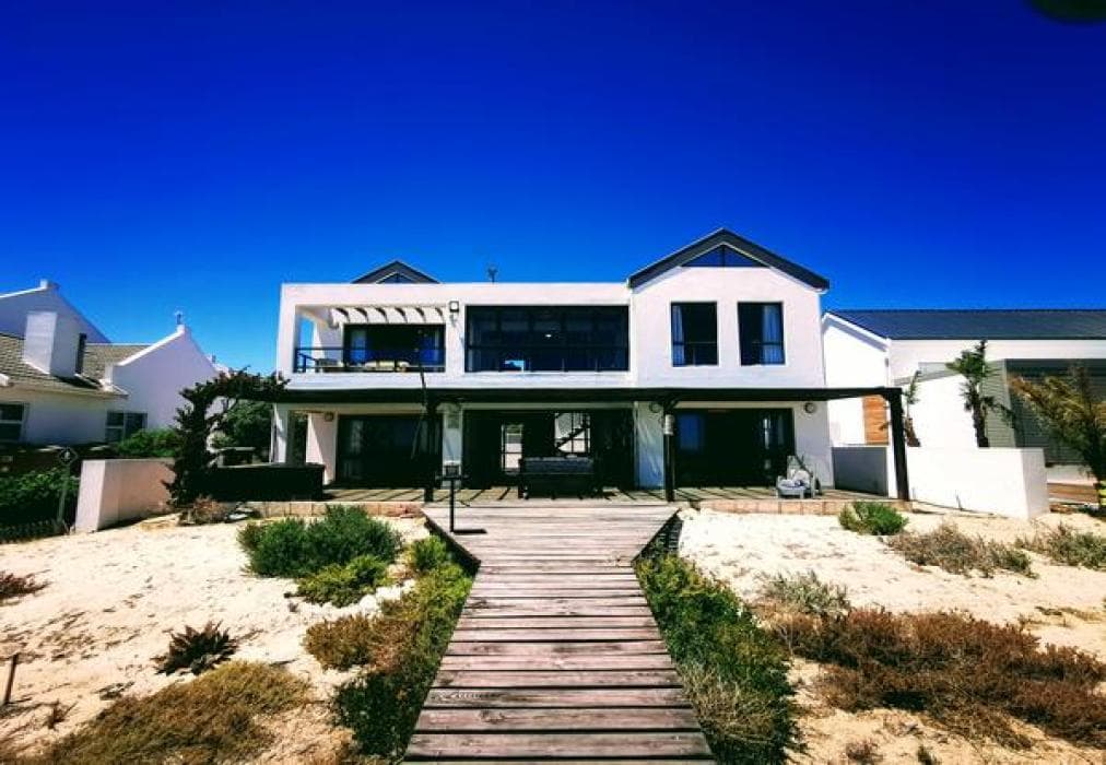 Bay Watch Beachfront Villa