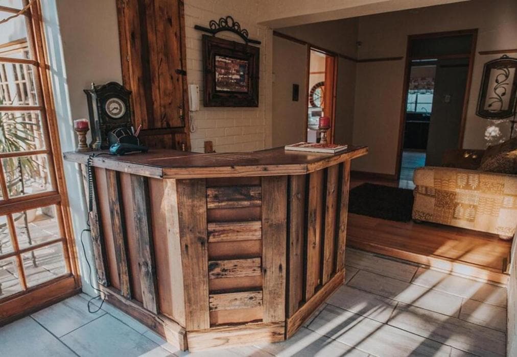 Micarlas Bed and Breakfast