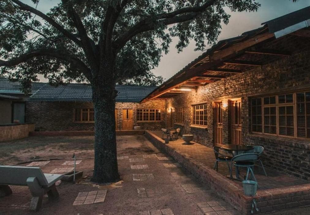 Micarlas Bed and Breakfast