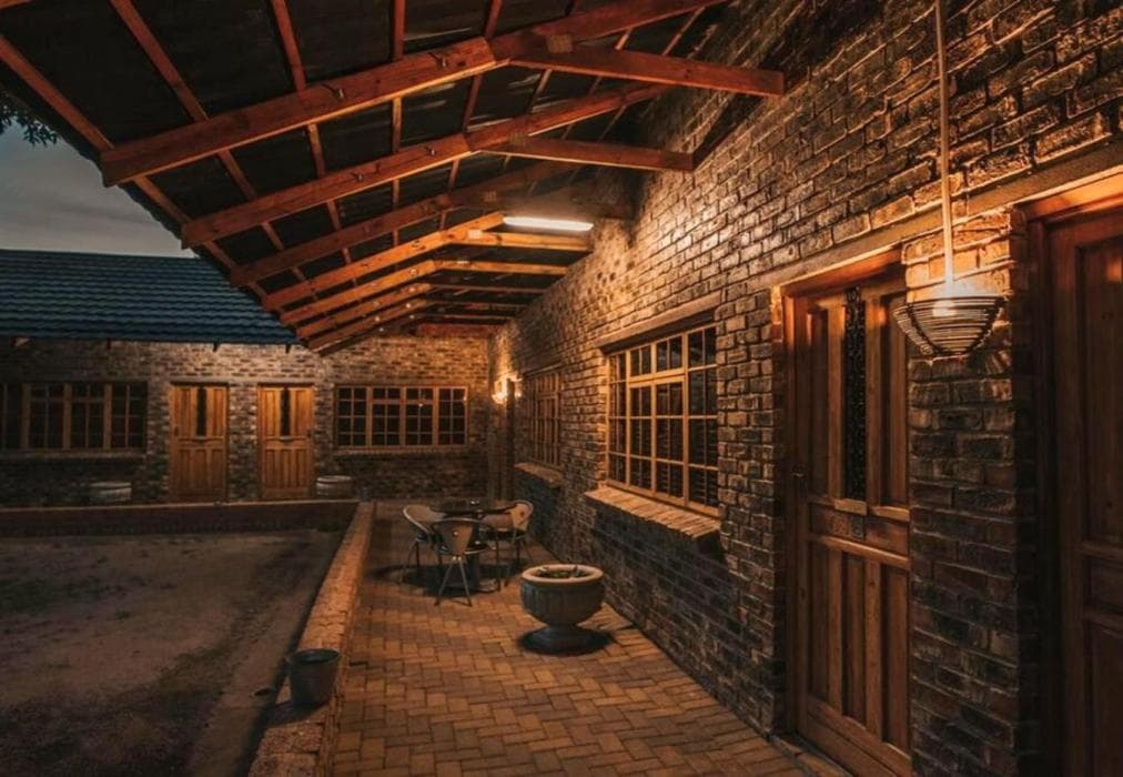 Micarlas Bed and Breakfast