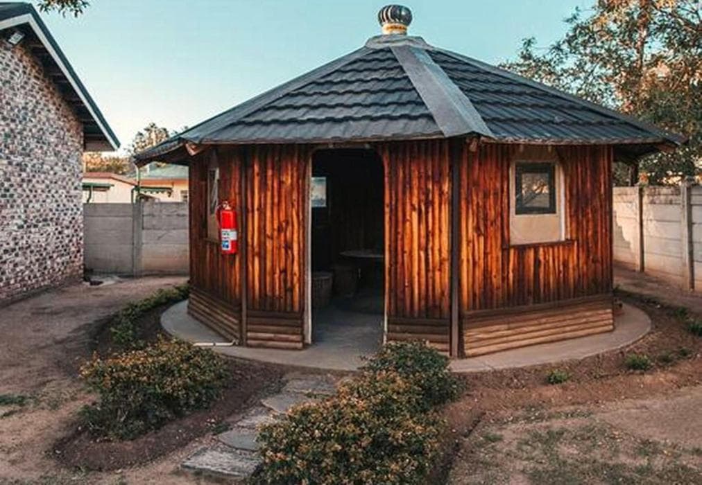 Micarlas Bed and Breakfast