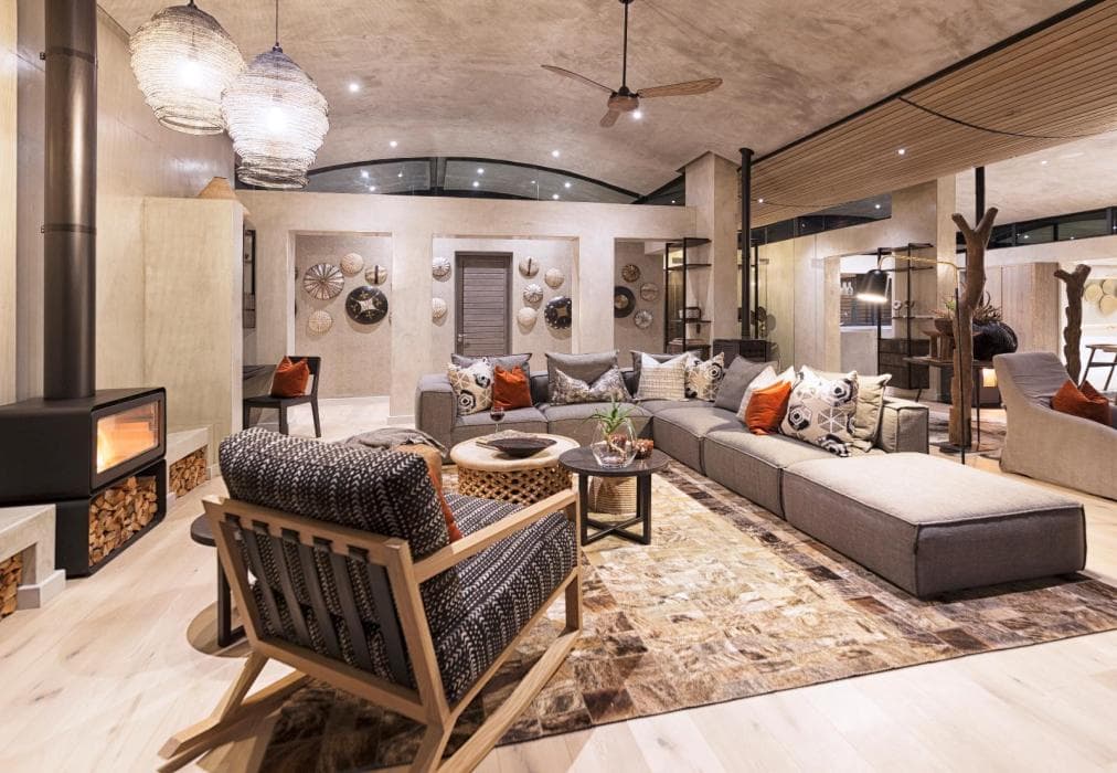 Perivoli Lagoon House