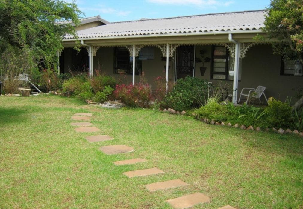 Bettys Rest La Villa