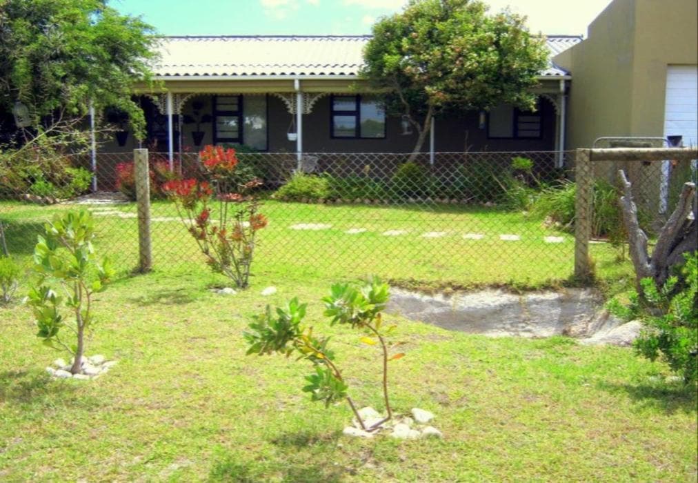 Bettys Rest La Villa