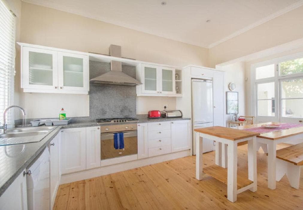 Fintimara Beach House