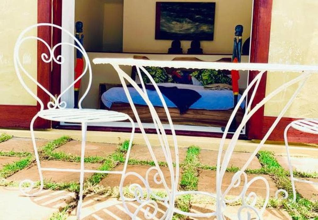 Sun & Sea Downtown Mediterranean Villa