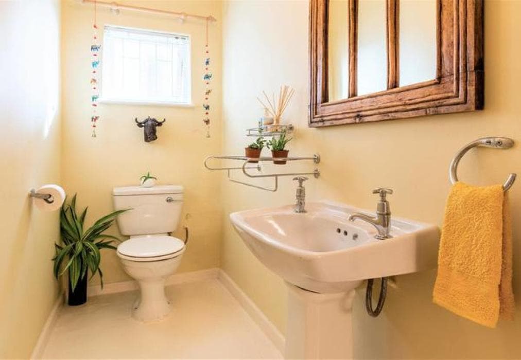 Sun & Sea Downtown Mediterranean Villa