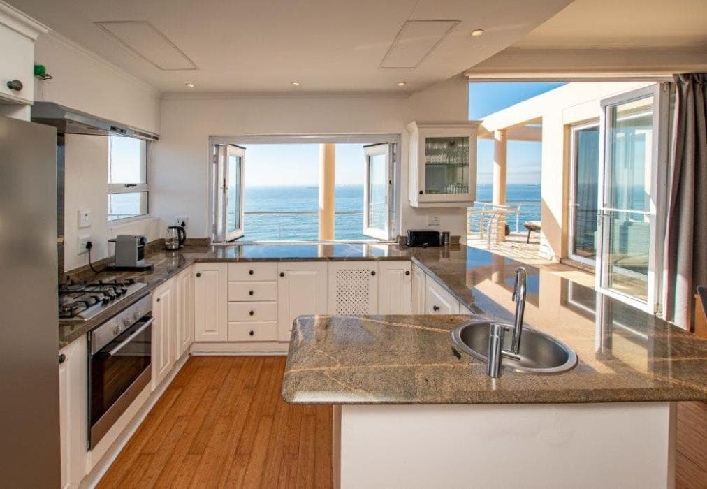 5 Sugar Crest Penthouse