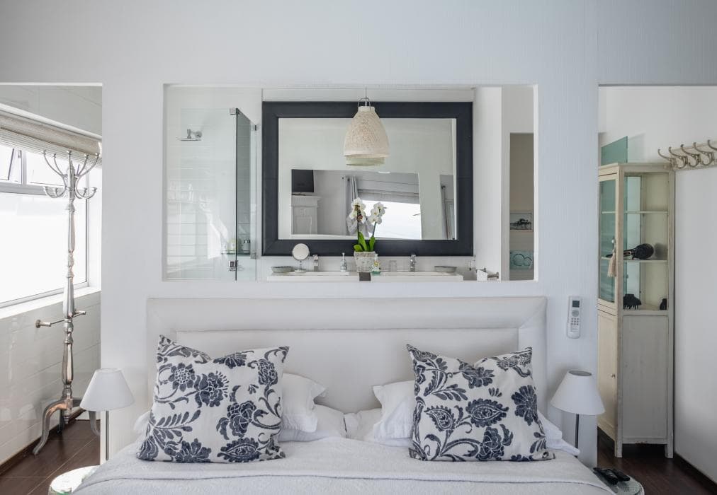 Clifton Sunset: 24/7 Power and Warm Infinity Pool