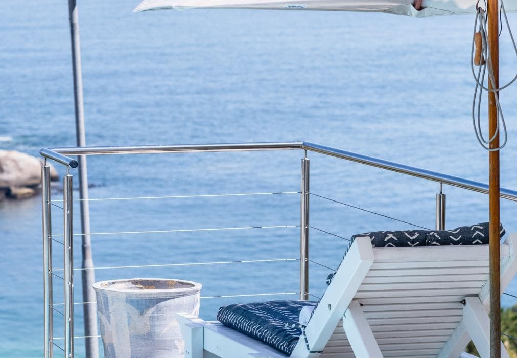 Clifton Sunset: 24/7 Power and Warm Infinity Pool