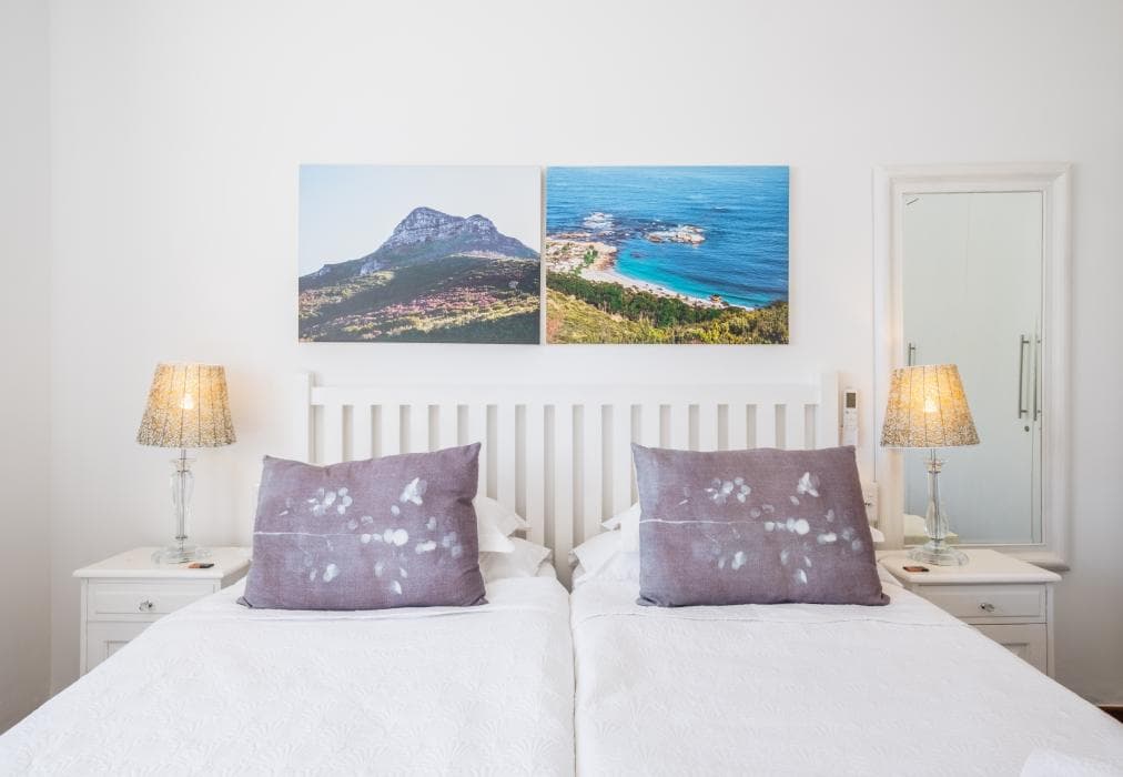 Clifton Sunset: 24/7 Power and Warm Infinity Pool