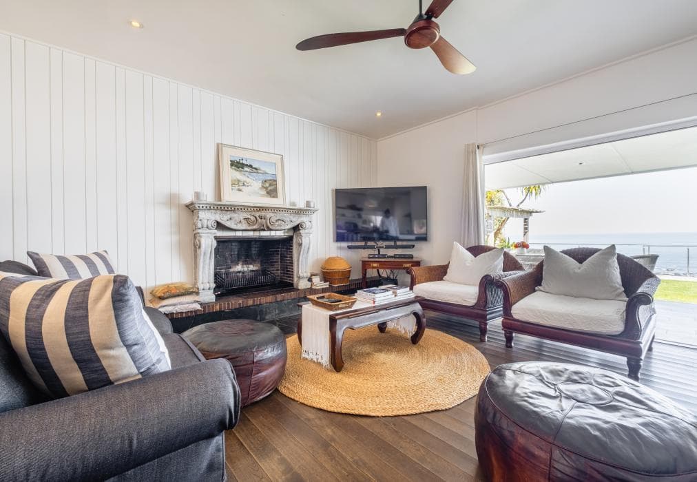 Clifton Sunset: 24/7 Power and Warm Infinity Pool