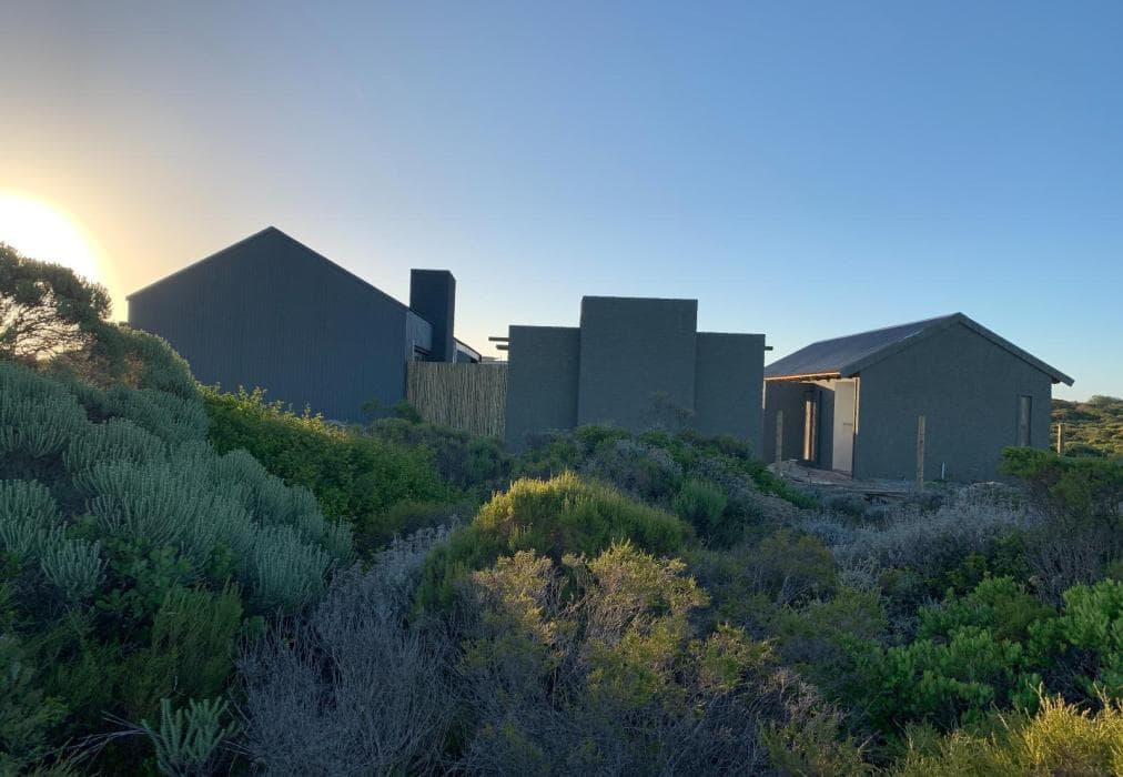 Twin Cabins at Romansbaai