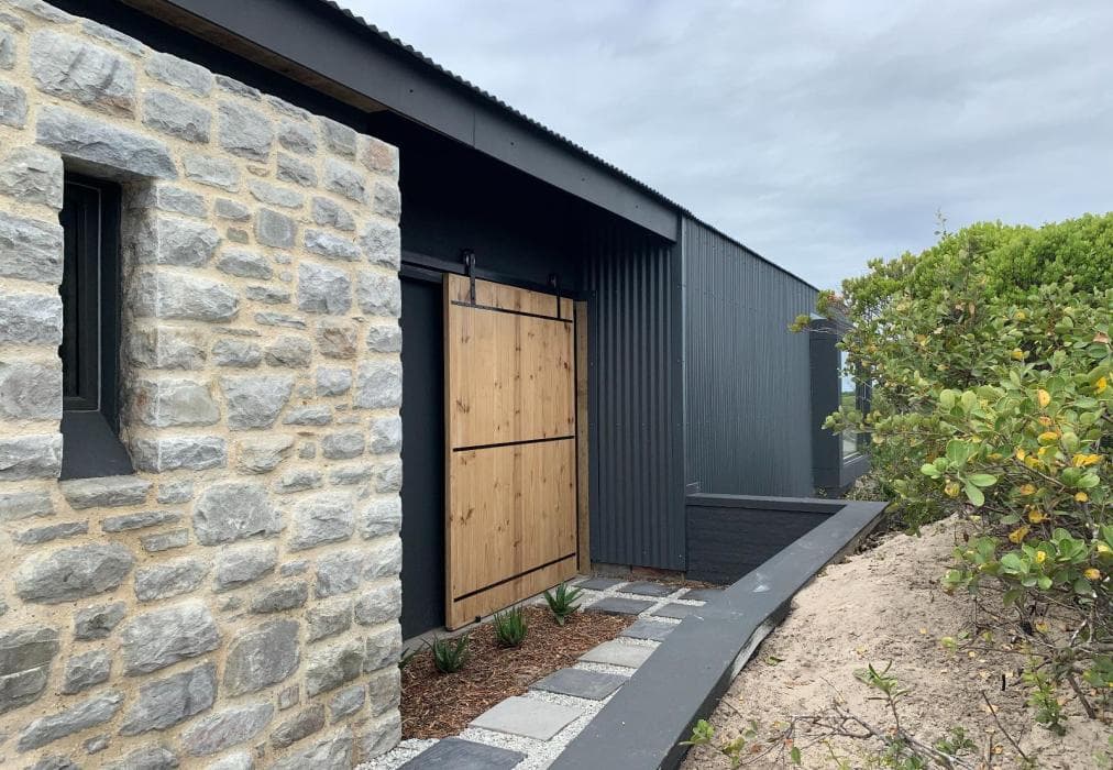 Twin Cabins at Romansbaai