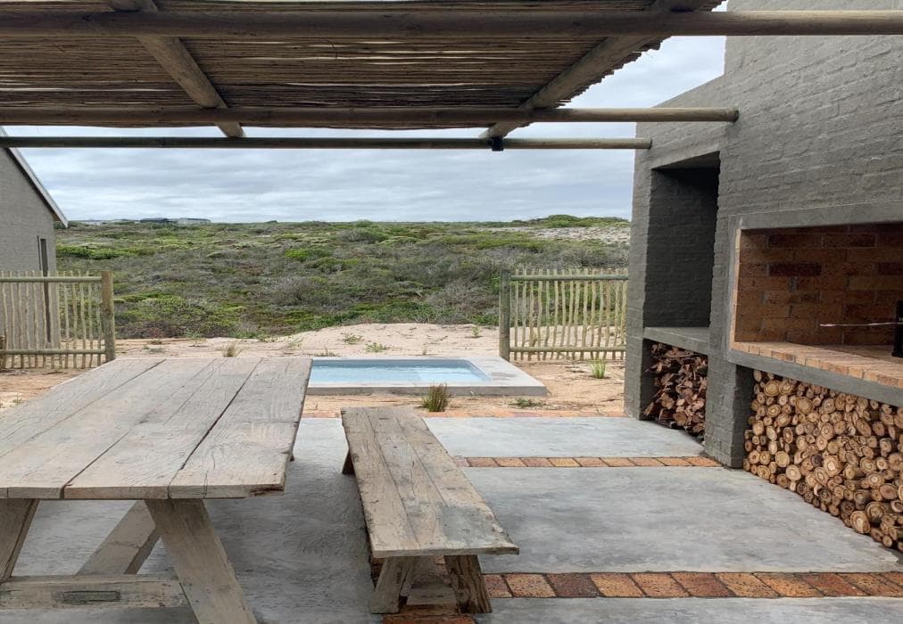 Twin Cabins at Romansbaai