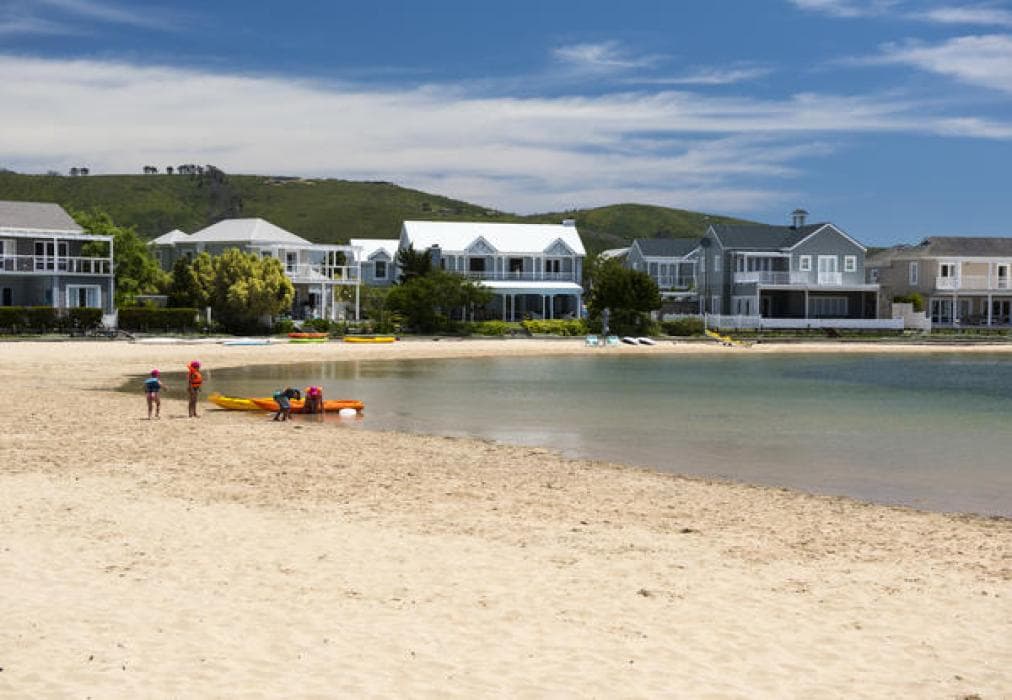 Trendy Lux Loft Apartment