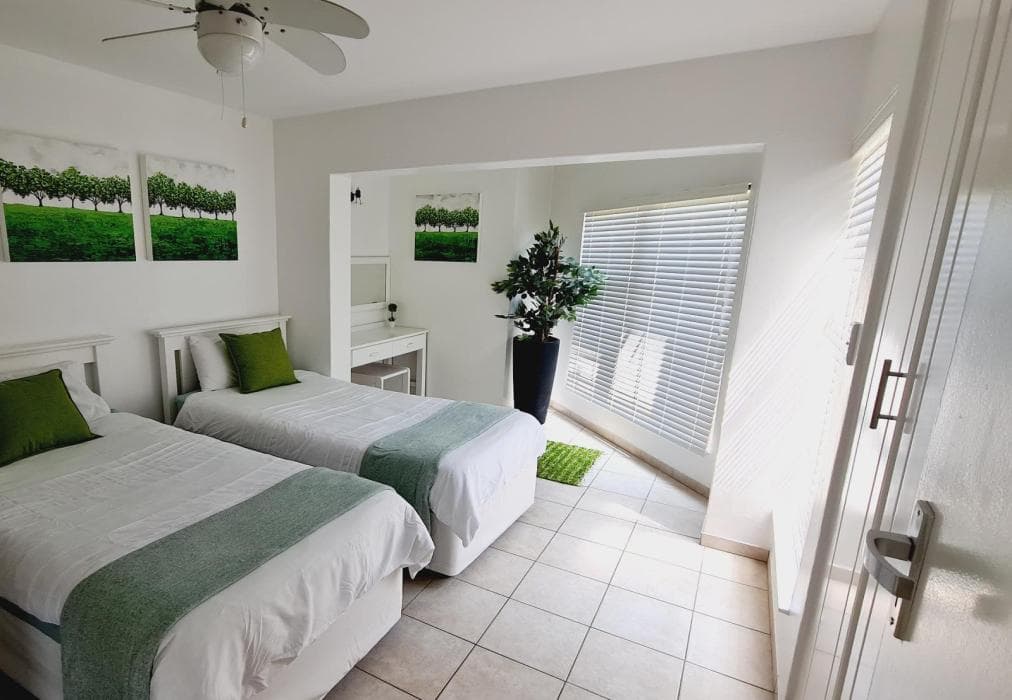 Unit 16 Villa Del Sol