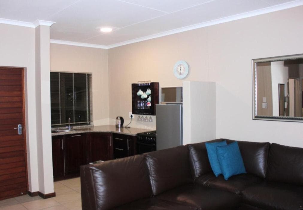 La Bri Standard Unit 1