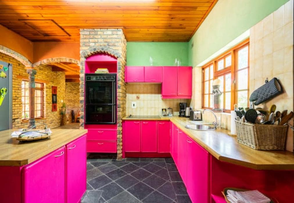 Unique Holiday House