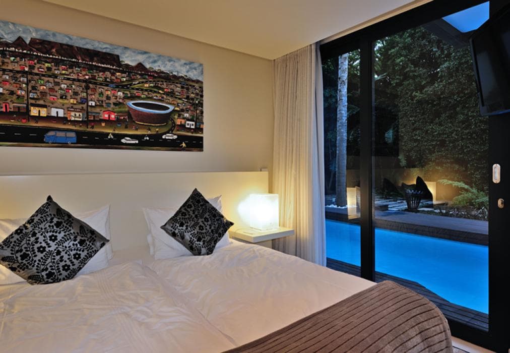 129 on Kloof Nek - Two Bedroom