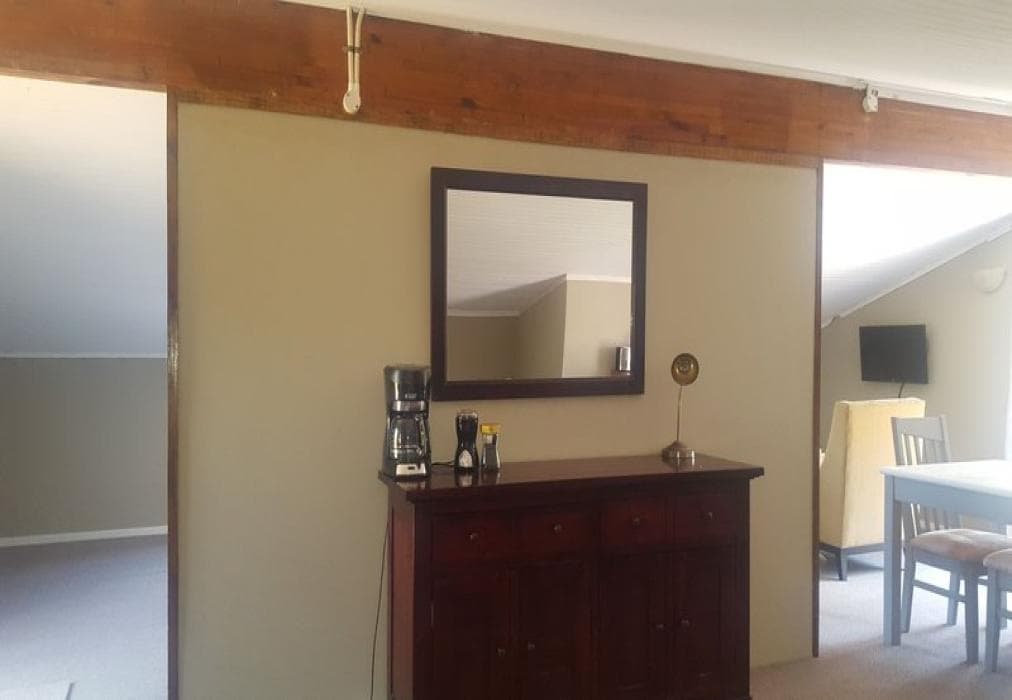 Over The Edge Cottage 3