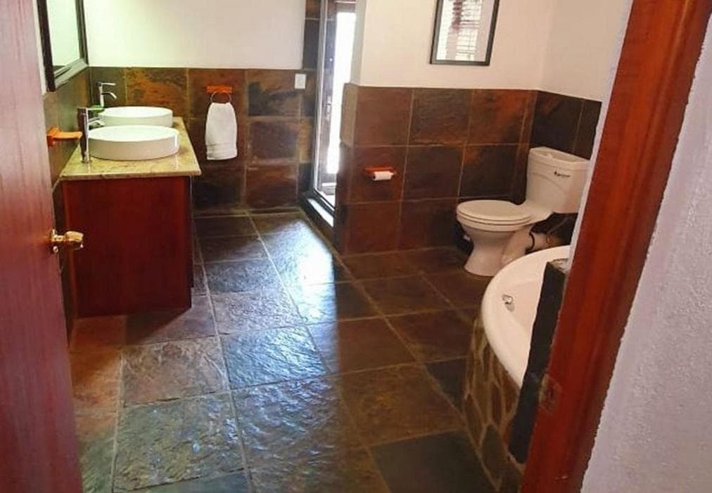 636 Itaga Safari Lodge