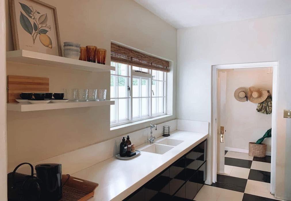 Lions Head Townhouse