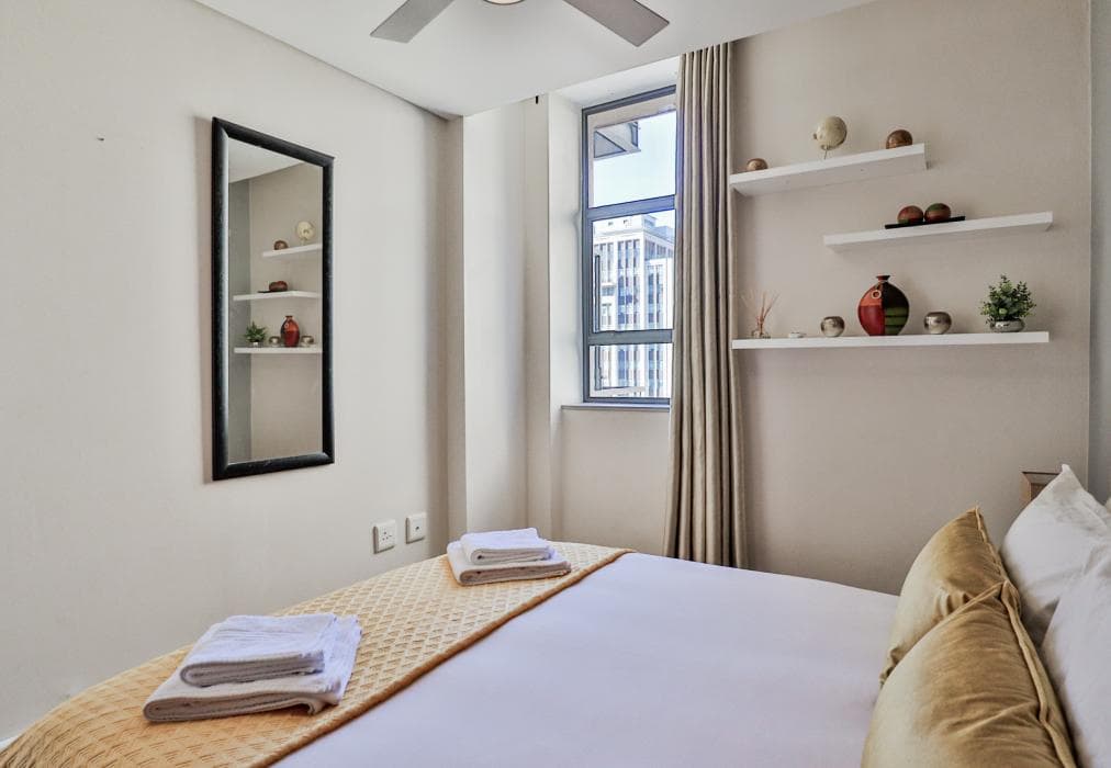 901 Fountain Suites Hotel