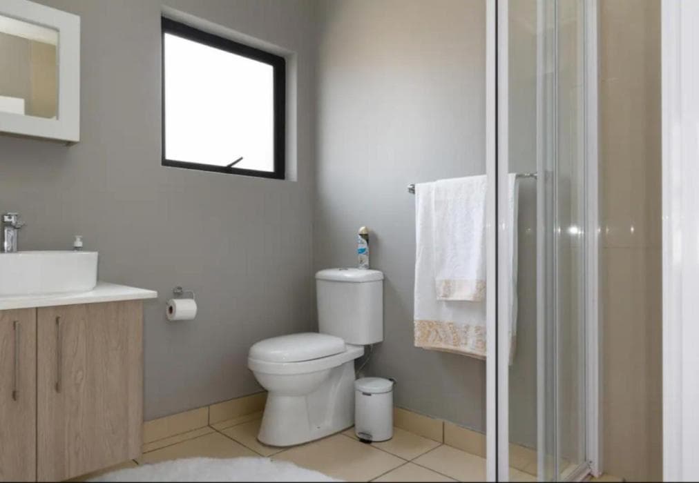 Pax's Luxury Two Bedroom