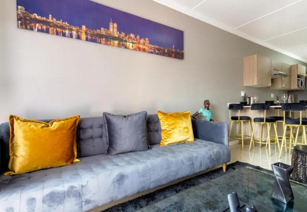 Pax's Luxury Two Bedroom