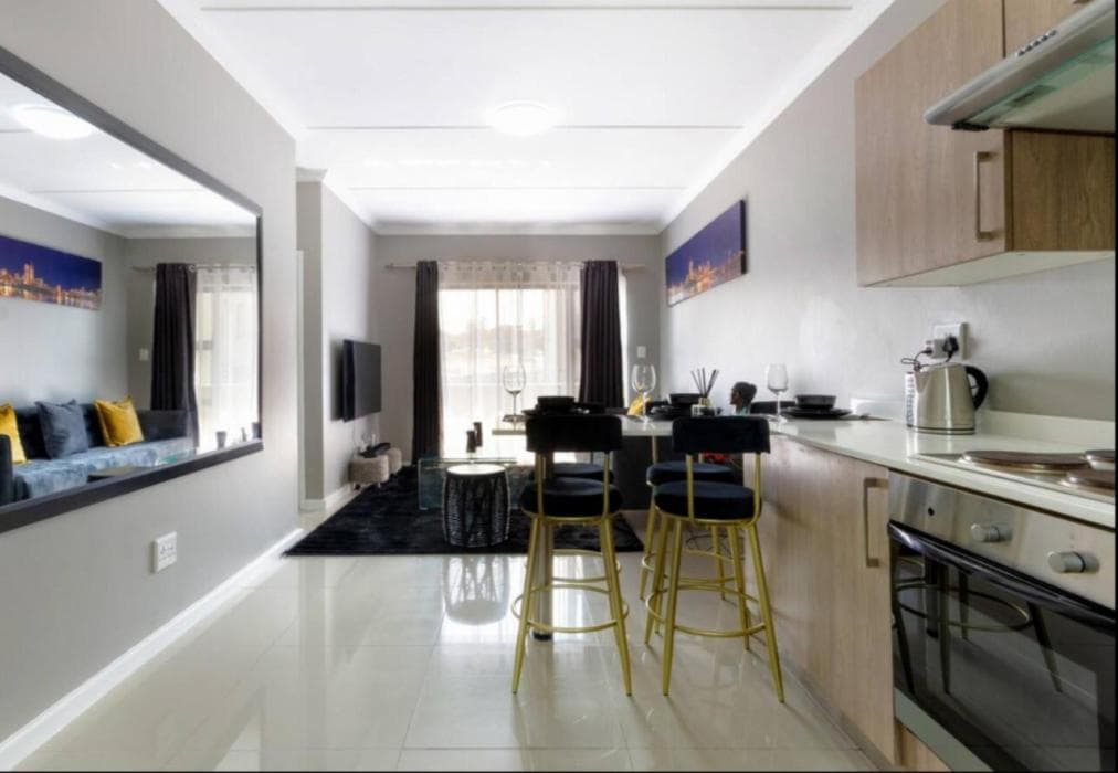 Pax's Luxury Two Bedroom