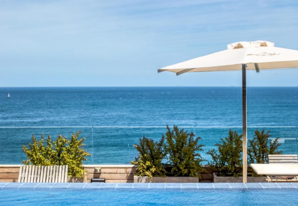 White Cliffs Penthouse