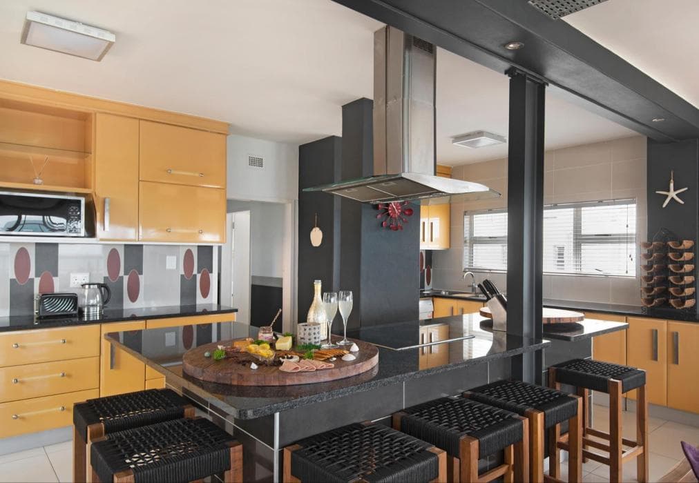 Umdloti Beachfront Escape