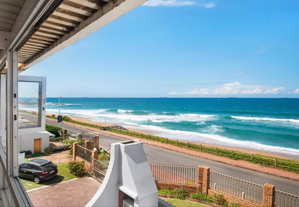 Umdloti Beachfront Escape