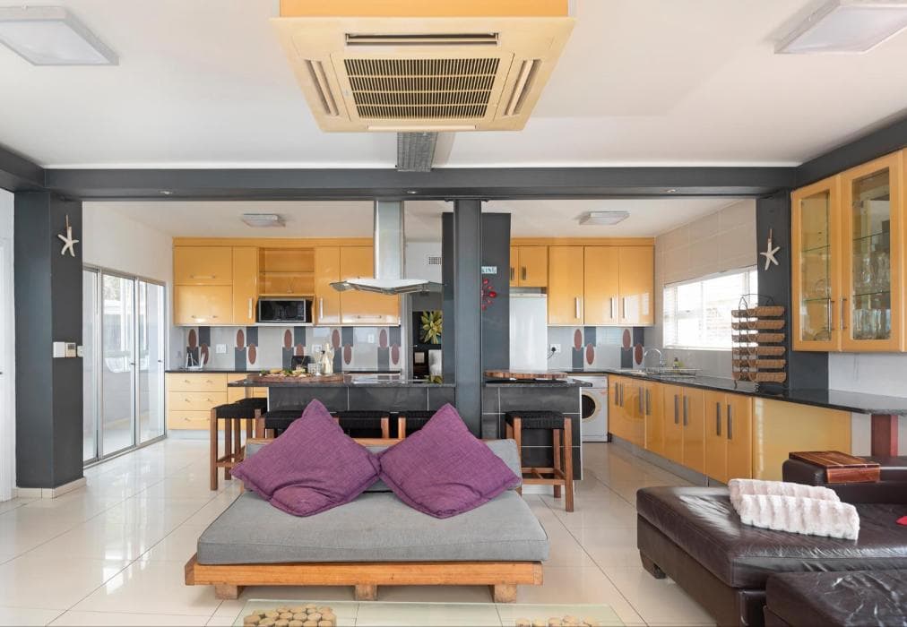 Umdloti Beachfront Escape