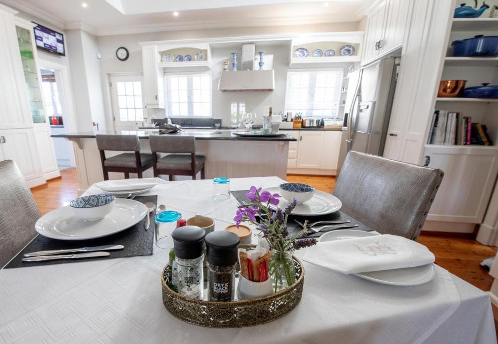 No 4 Boutique Beach House