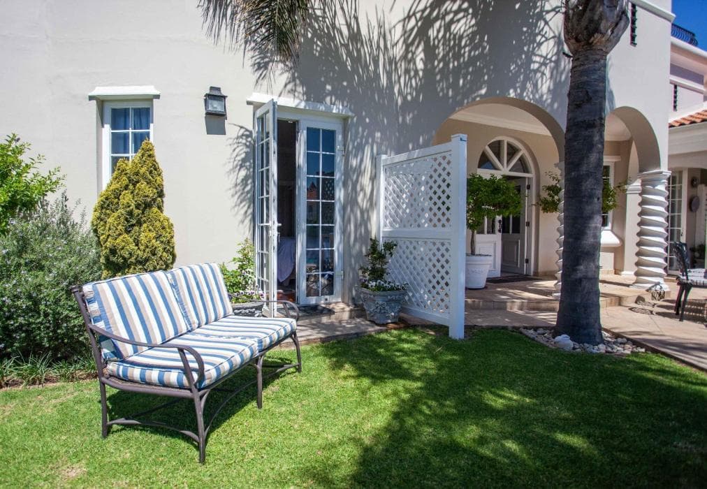 No 4 Boutique Beach House