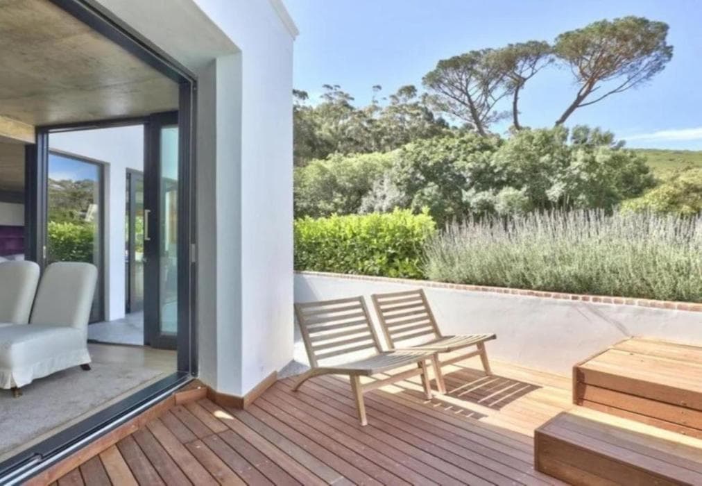 Chic Views - Pool Suite