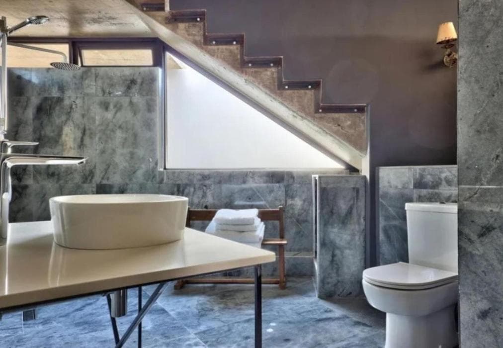 Chic Views - Pool Suite