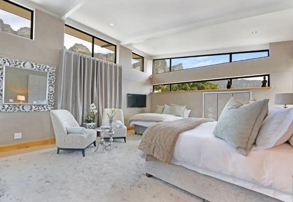 Entire Oceanfront Residence