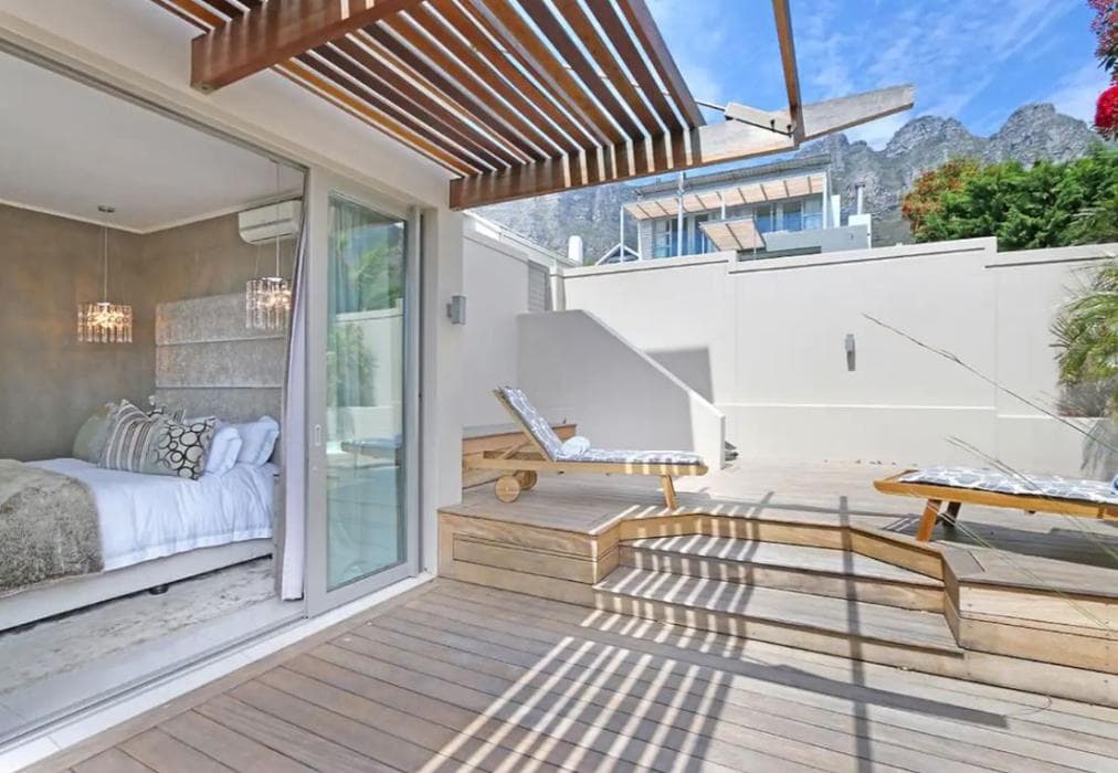 Entire Oceanfront Residence