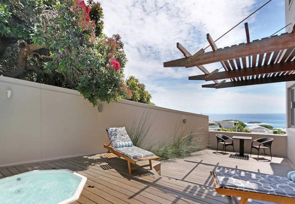 Entire Oceanfront Residence